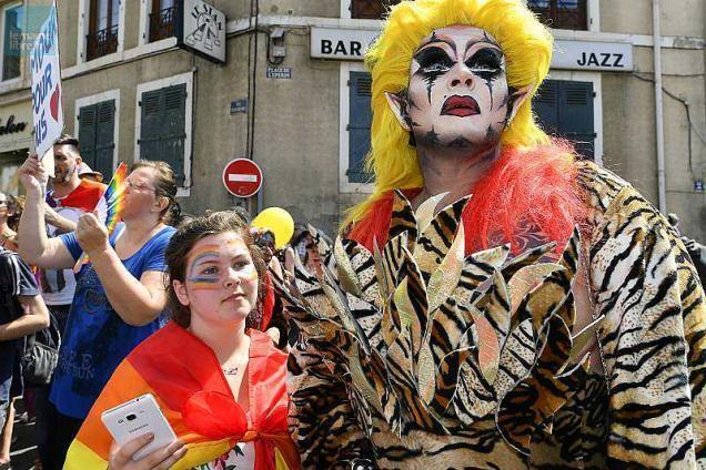 Le Mans Pari réussi pour la Lesbian and gay pride Le Mans maville