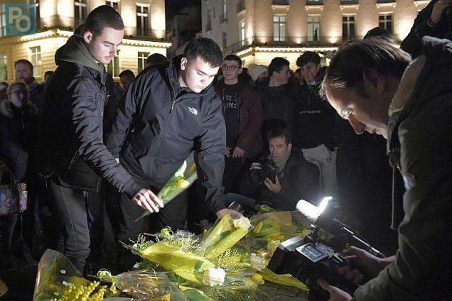 Nantes Place Royale La Vive Motion Des Supporters Pour Sala Vid O