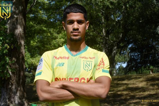 Fc Nantes Mercato Ludovic Blas Devient Officiellement Un Canari Pour