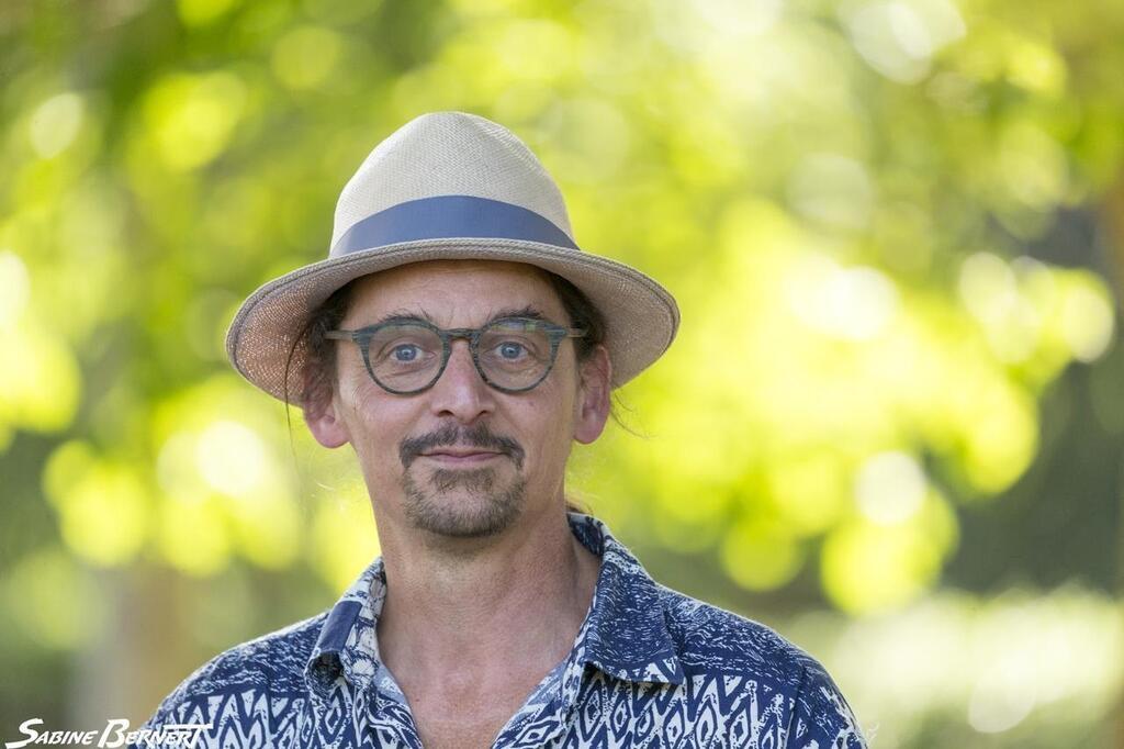 Sarthe Créateur du festival Lecture aux animaux il a bâti sa vie