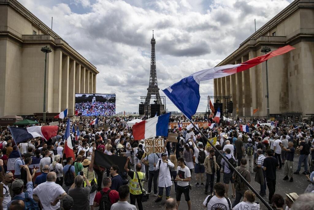 Passe Sanitaire 161 000 Manifestants Dans Toute La France Ce 24