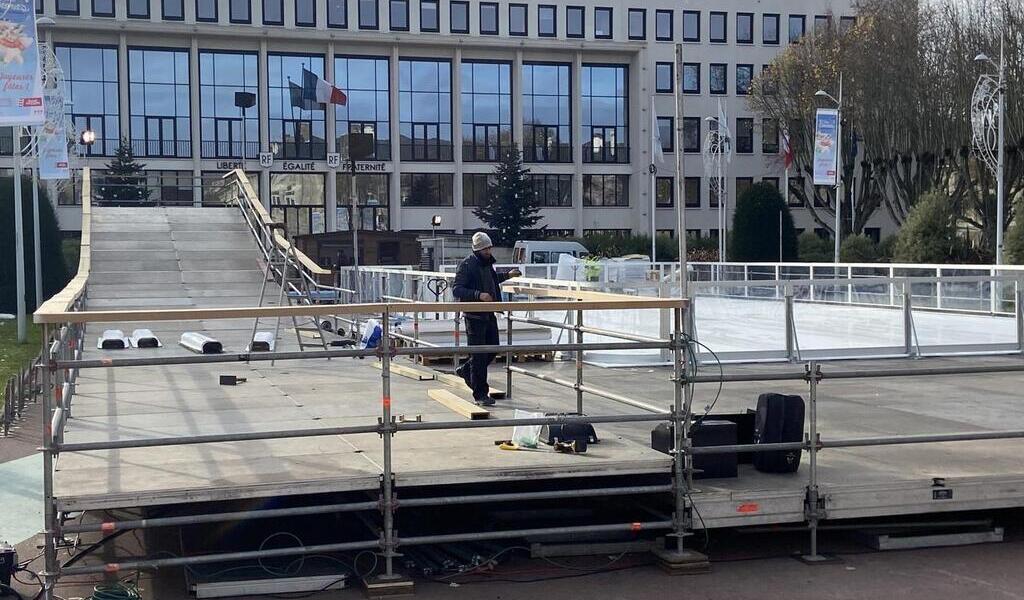 Saint Nazaire La Patinoire Et La Piste De Luge Sont De Retour Devant