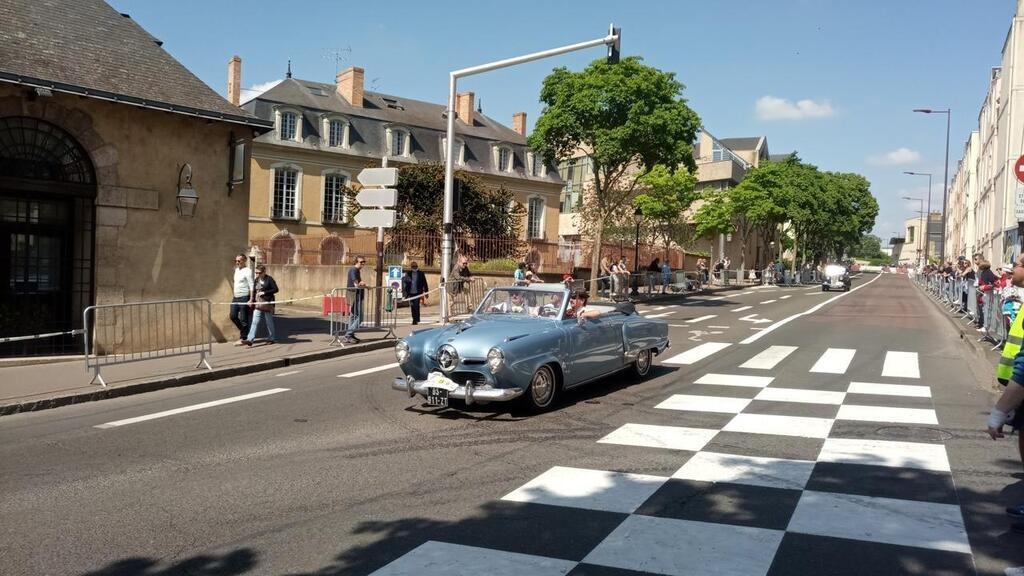 En Images Revivez Les Deux Et Cinq Litres Du Mans Le Mans Maville