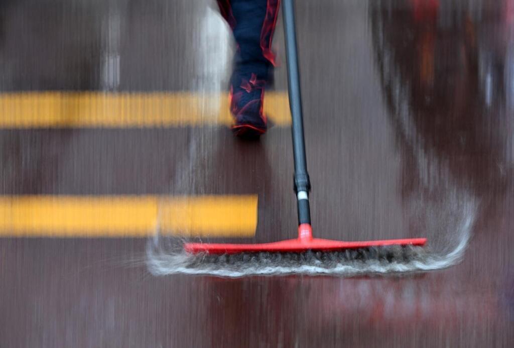 En Images F Quand Le D Luge Retarde Le D Part Du Grand Prix De