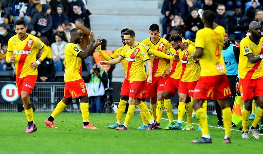 Rc Lens Le Calendrier De La Saison De Ligue Officiellement