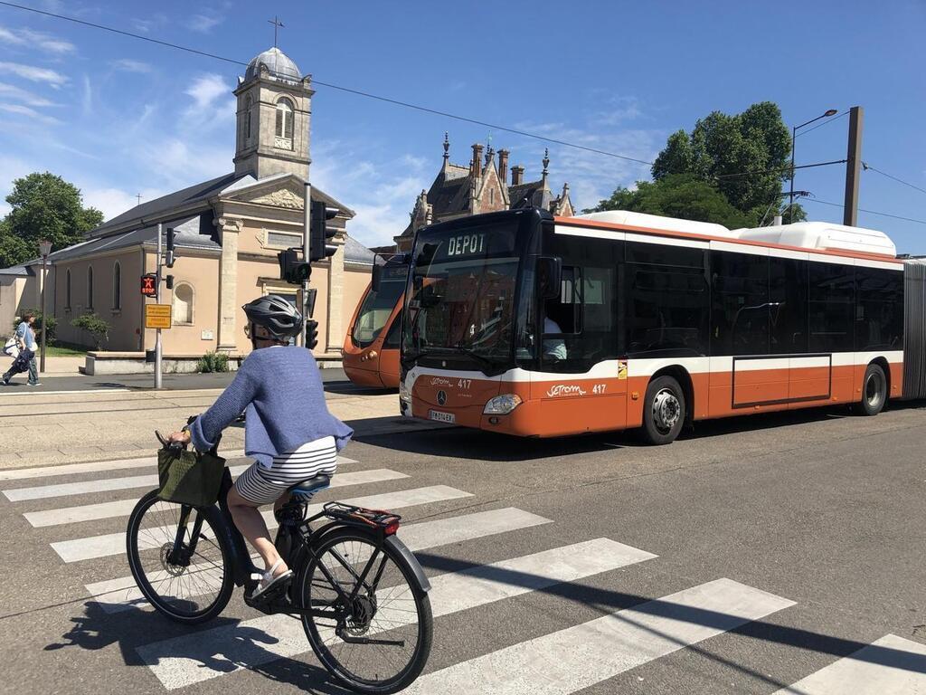 Nouvelle Agression Dun Conducteur De Bus Au Mans A Devient Un