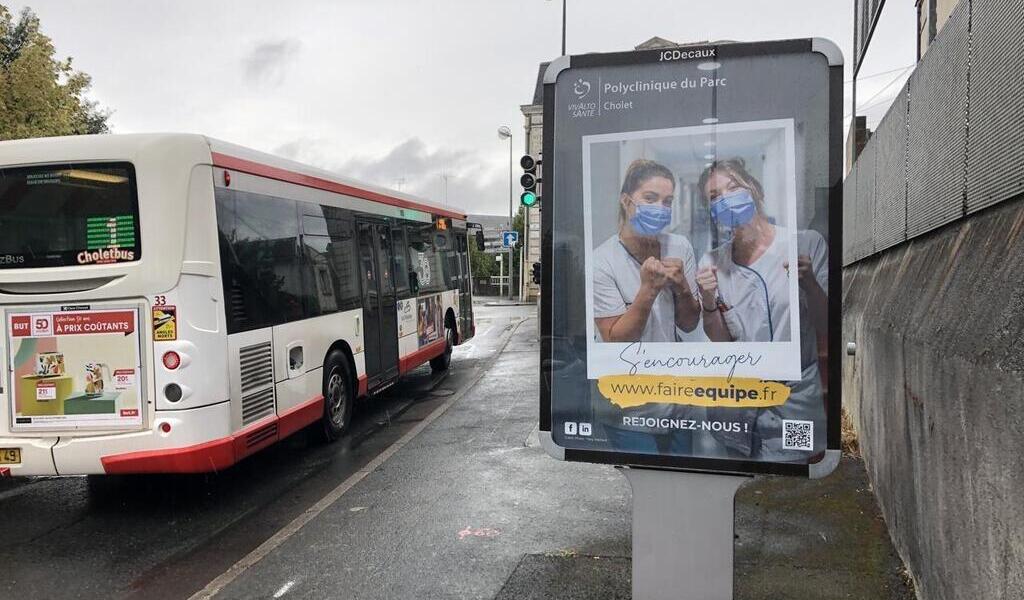 À Cholet la polyclinique du Parc lance une campagne daffichage pour