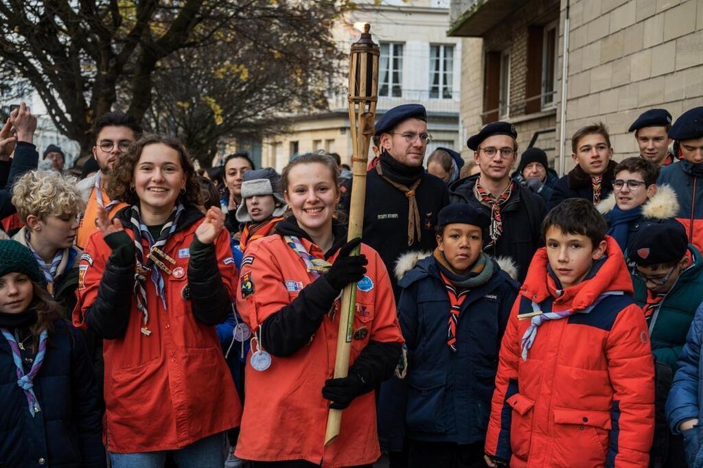 En Images La Lumi Re De Bethl Em A Travers Le Centre Ville De