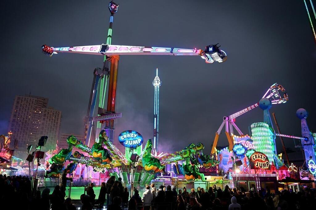 Les superbes images de la fête foraine de Rennes vue du ciel Rennes