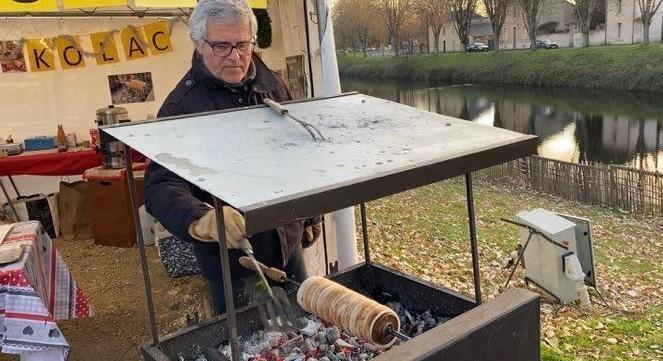 En Images La Magie De No L Prend Vie Au March De Fontenay Le