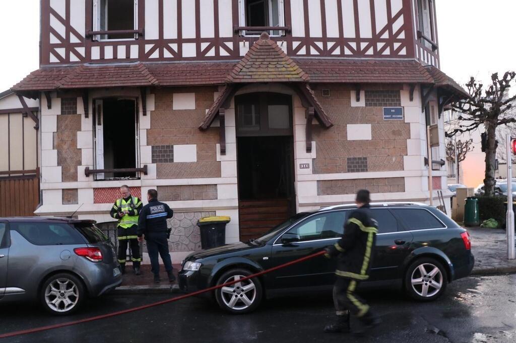 Deauville Incendie dans une maison du centre ville le feu provoqué