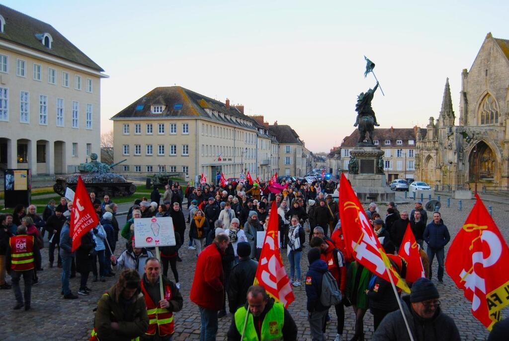 Grève du 7 février contre la réforme des retraites Près de 200