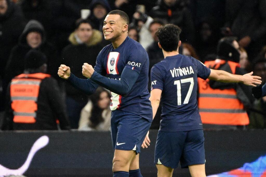 OM PSG Avec un doublé lors du Classique Kylian Mbappé égale le