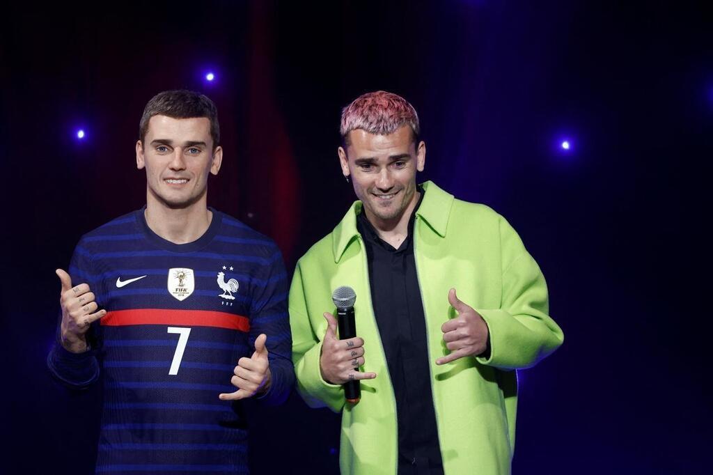 EN IMAGES Lattaquant Des Bleus Antoine Griezmann Inaugure Sa Statue