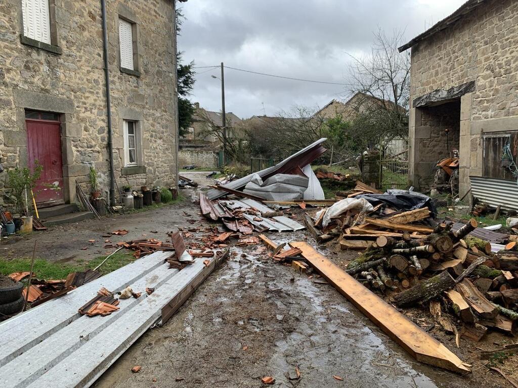 Un Village De Creuse Ravag Par Une Tornade Cest Un Miracle Quil