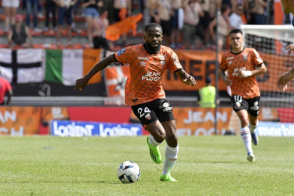 FC Lorient Blessé Gédéon Kalulu absent plusieurs semaines Vannes