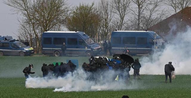 Sainte Soline les tirs de LBD en quads conformes à la légitime