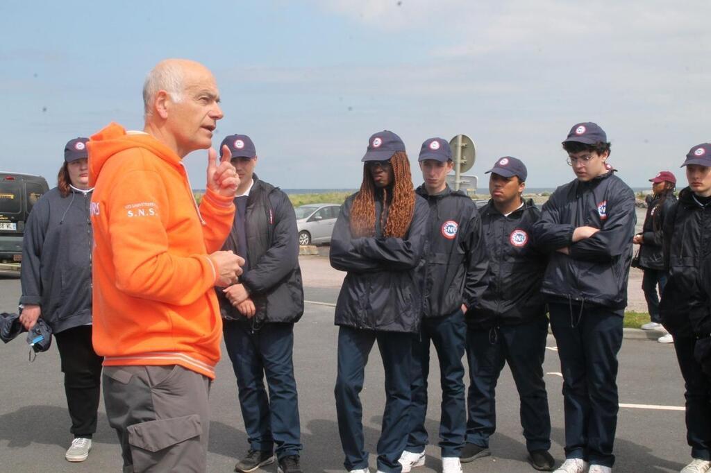 Saint Cast le Guildo Un séjour de cohésion pour 150 jeunes du Service