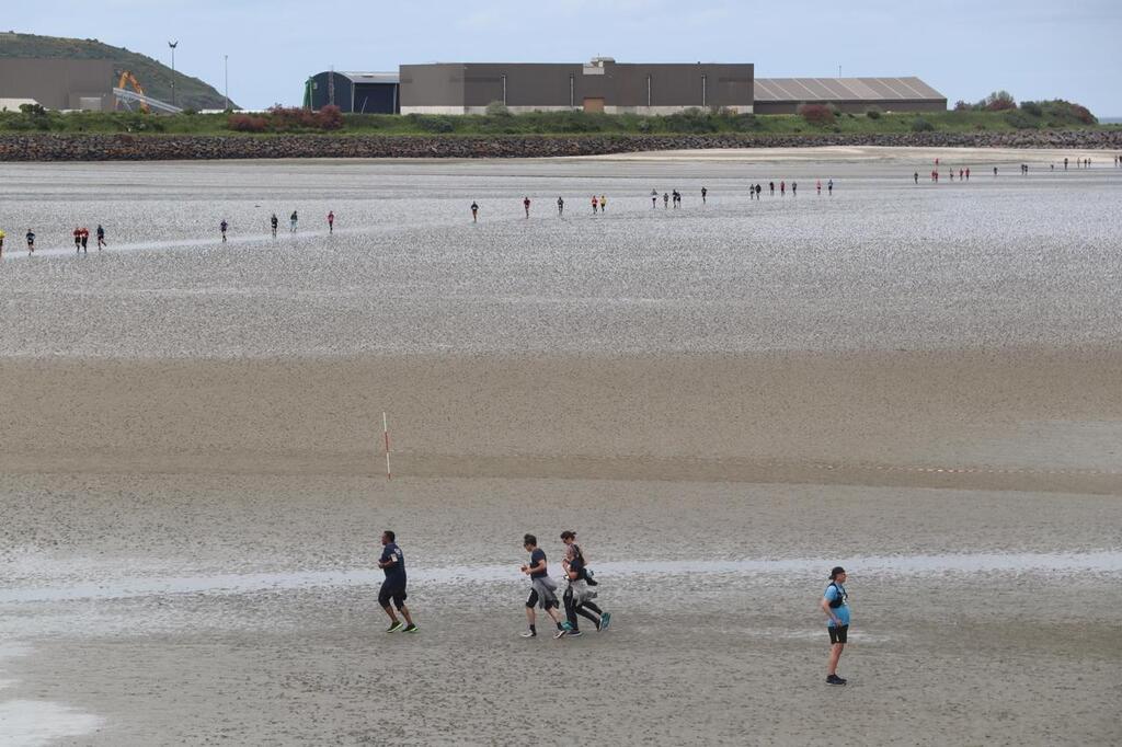 En Images Courir Dans La Baie Cest Vraiment Magique Une