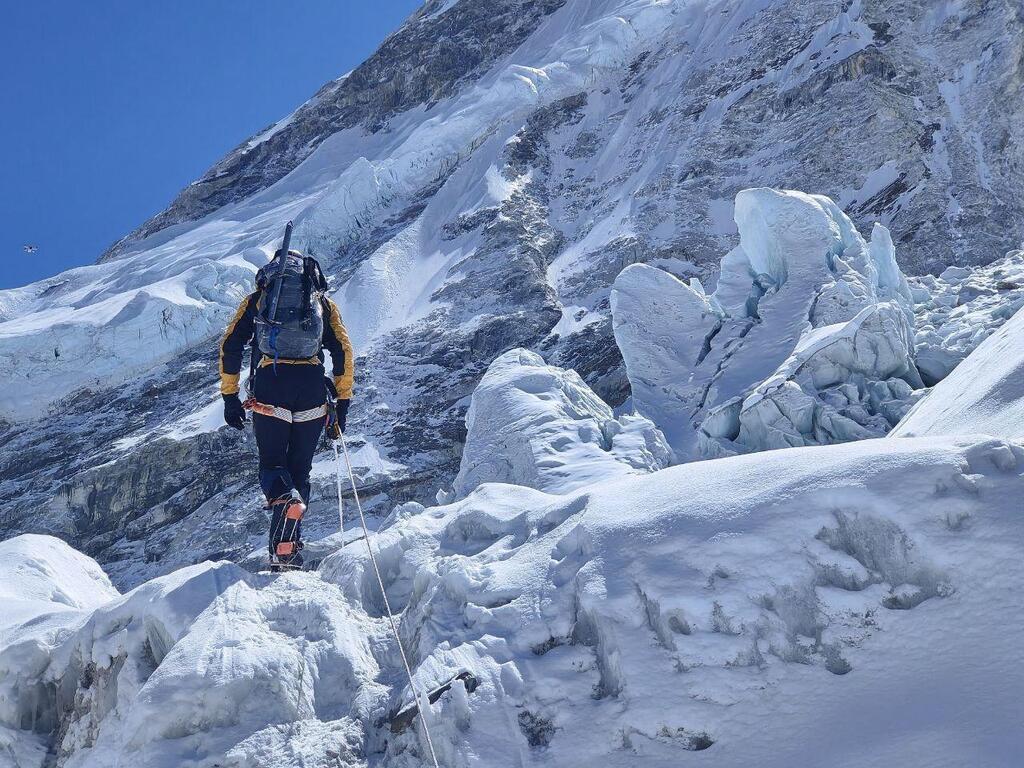 EN IMAGES Maxime Sorel Lincroyable Nouvelle Ascension De LEverest