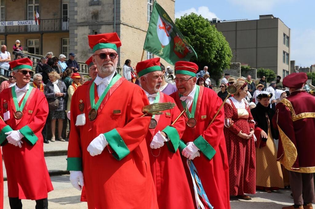 EN IMAGES Dinan soixante dix ans damitié avec Dinant notre ville