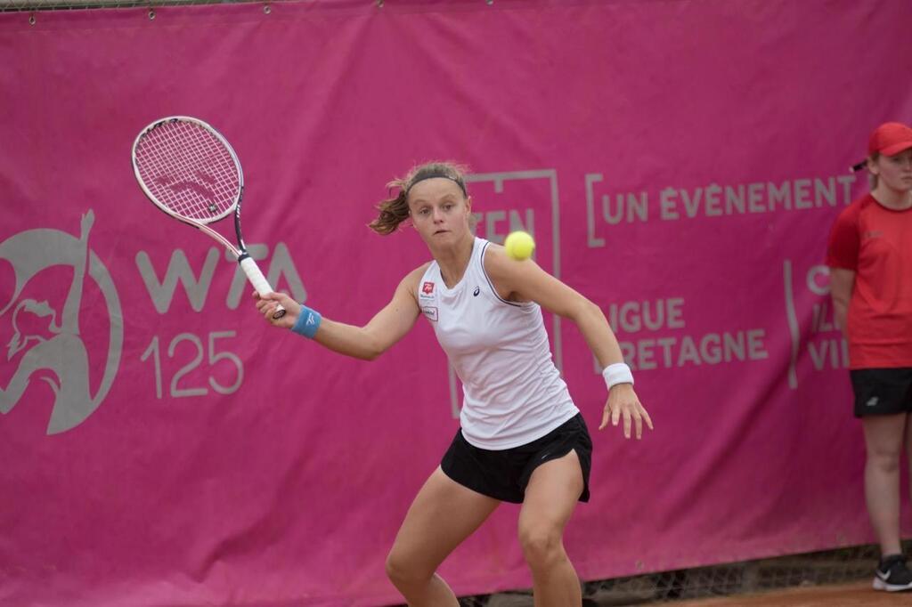 Tennis À la veille de Roland Garros Alice Robbe sincline en finale à