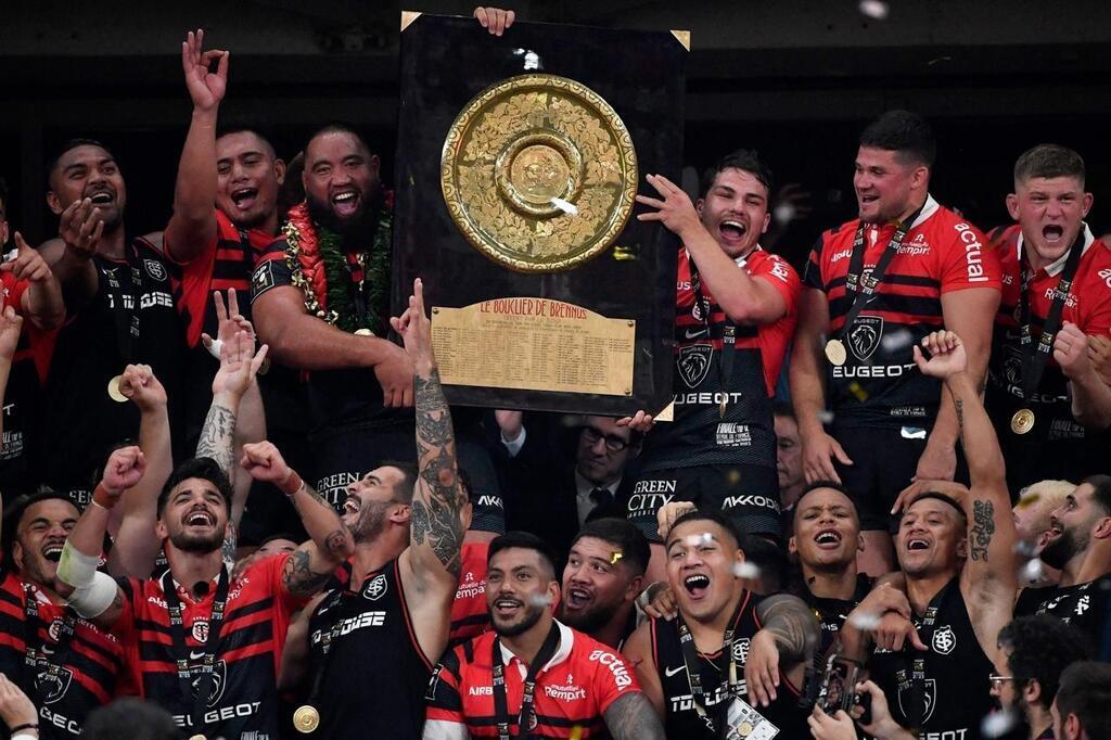 EN IMAGES Le Stade Toulousain célèbre son 22e Bouclier de Brennus avec