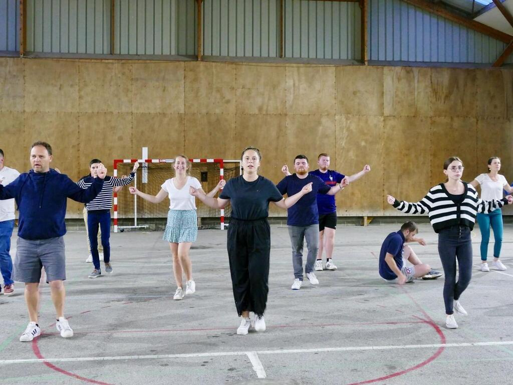 REPORTAGE Les danseurs du cercle celtique de Spézet visent le titre de