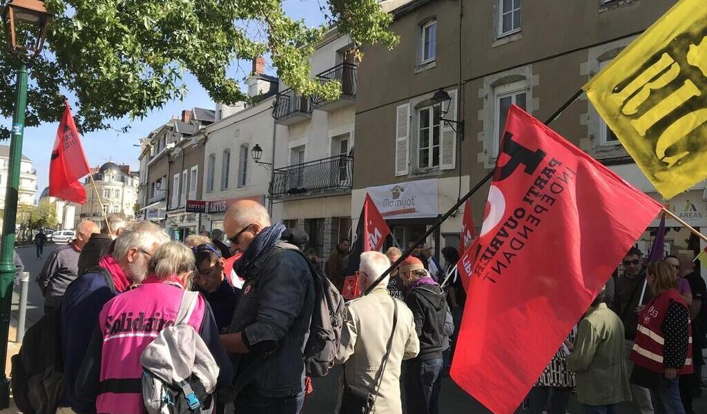 Laval Personnes Participent La Marche Unitaire Contre Les