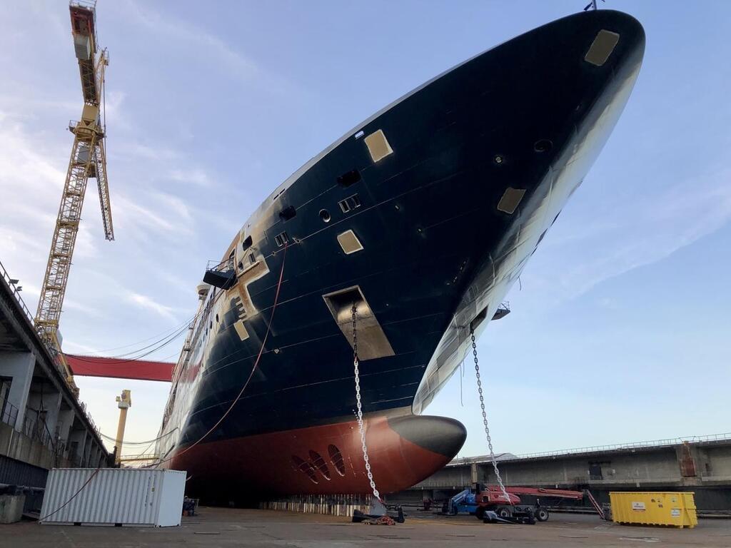 Saint Nazaire Le Super Yacht Ilma D Voile Son Incroyable