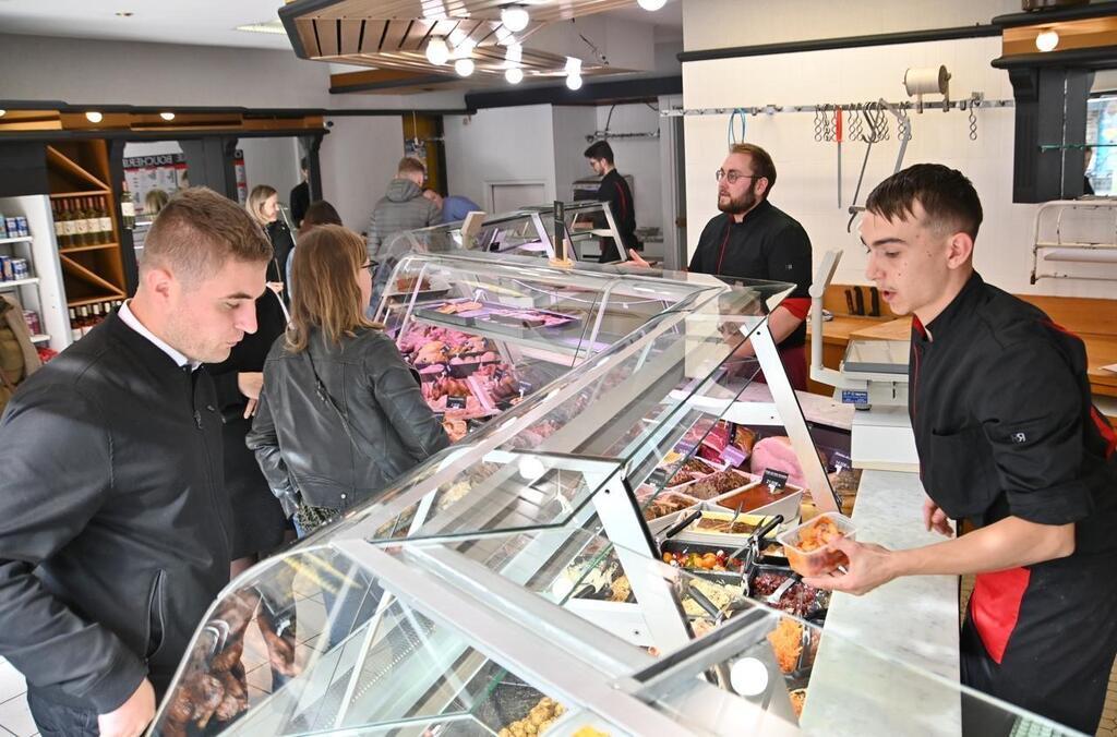 Une Nouvelle Boucherie Ouvre Carhaix Les Trois Jeunes Patrons Ont