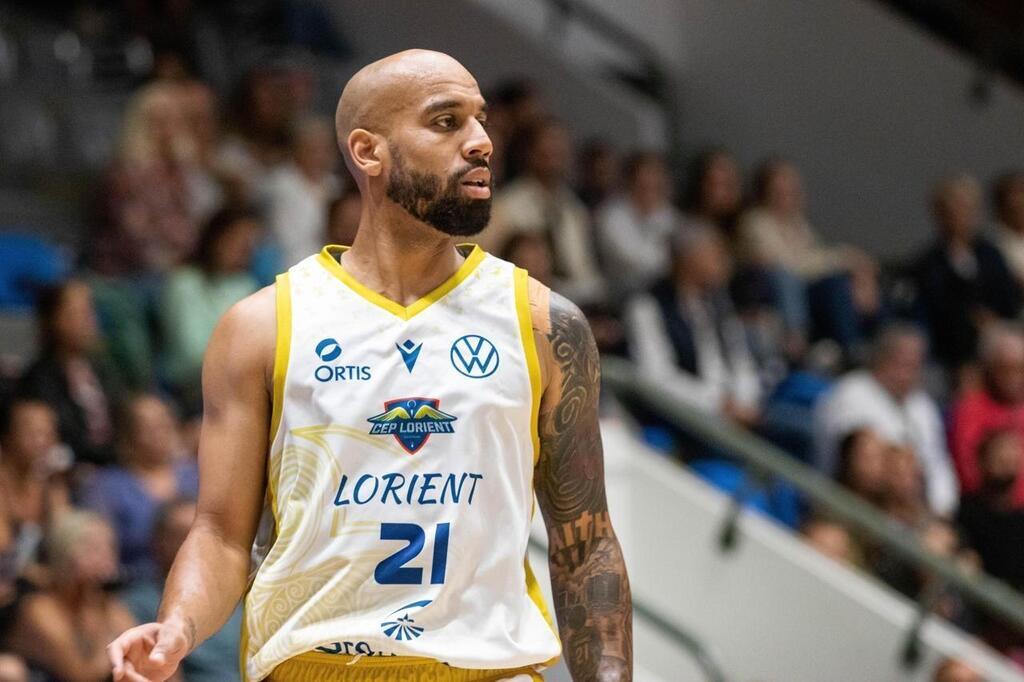 PORTRAIT Basket Cep Lorient Avec 14 Clubs En 12 Ans Jamar Abrams