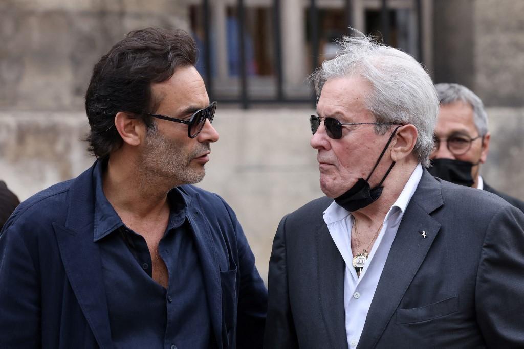 Affaire Alain Delon Ce nest pas un problème dhéritage affirme