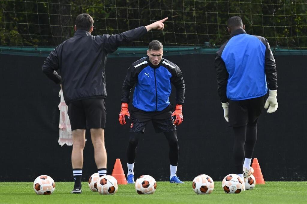 Stade Rennais Avec Steve Mandanda On Forme Une Bonne Doublette Au