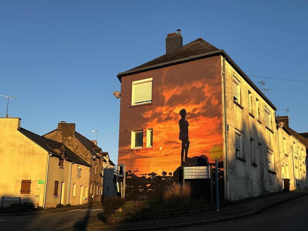 Lune des plus belles fresques de street art de France est peut être