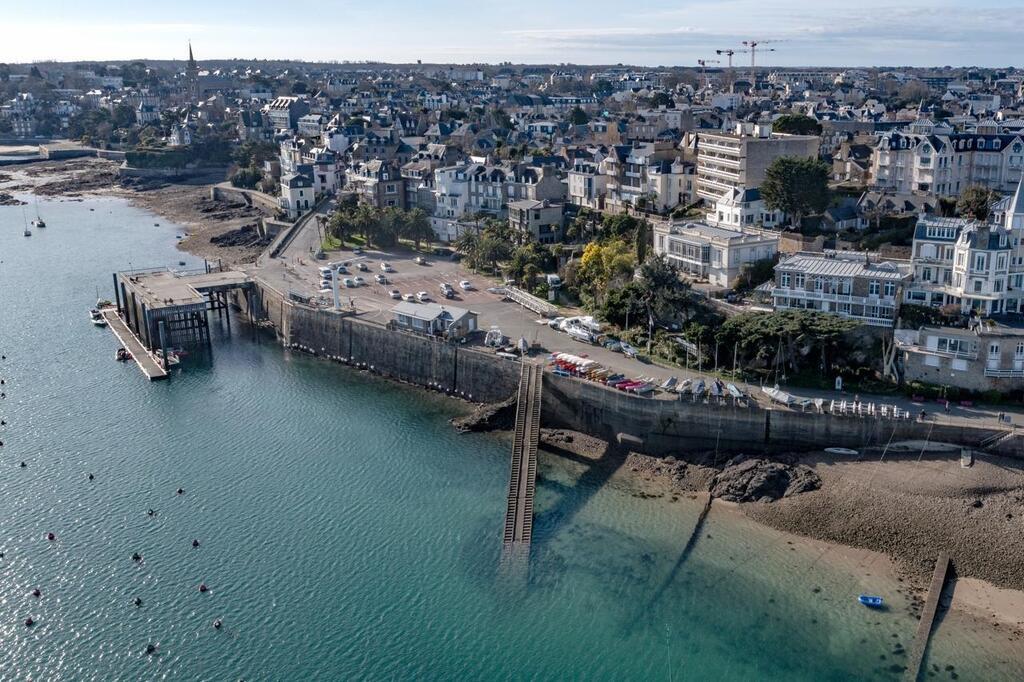 Cinq Chiffres Conna Tre Sur Les Finances De La Commune De Dinard