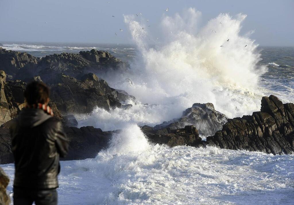 vagues submersion le Morbihan placé en vigilance jaune Lorient