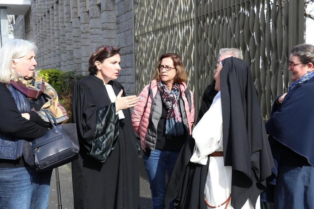 Affaire De La S Ur Exclue De La Vie Religieuse Le Tribunal De Lorient