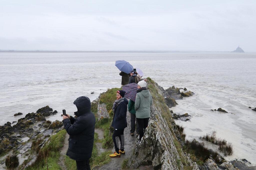 En Images Dans La Baie Du Mont Saint Michel Les Grandes Mar Es Sont