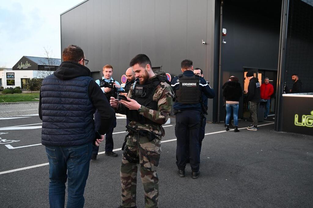 Dieudonné à Saint Brevin une centaine de personnes pour son spectacle