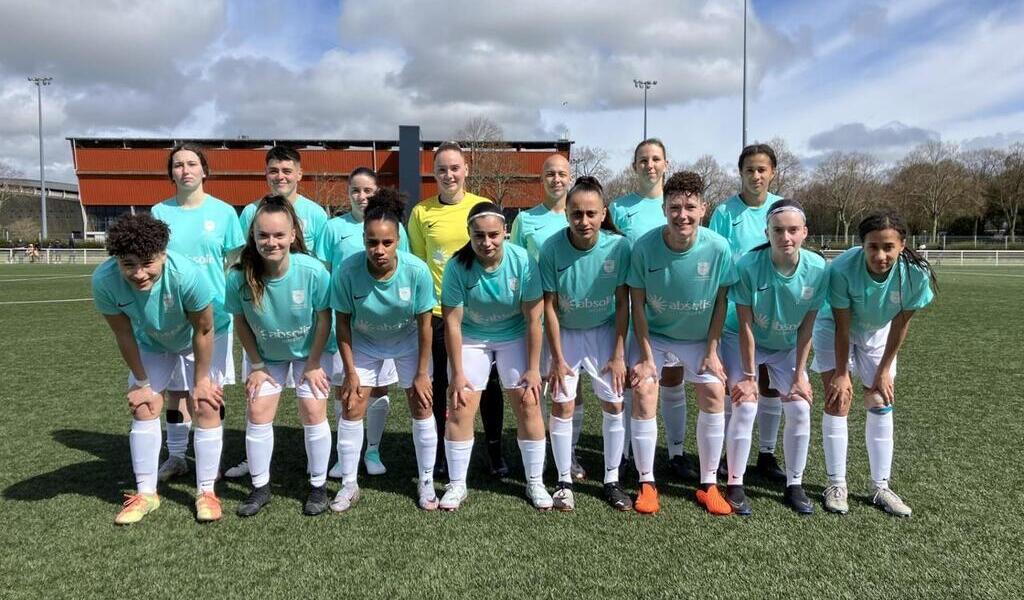 Loire Atlantique Football Les Filles Du Snaf Sur Tous Les Fronts