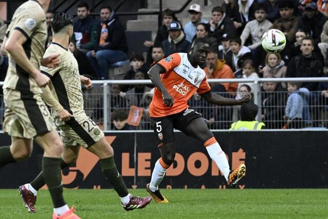 FC Lorient À chaque adversaire il faut se renouveler explique