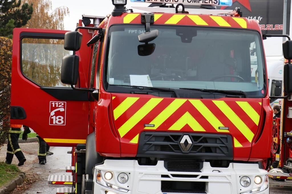 Une voiture fait des tonneaux sur la départementale près de Vitré