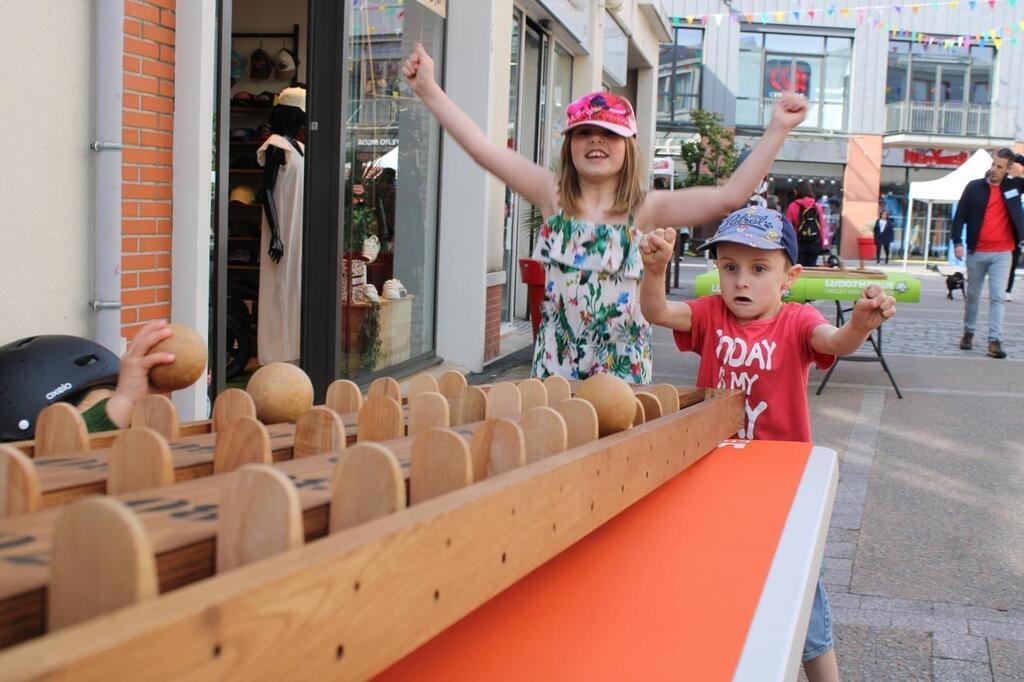 EN IMAGES Les Enfants Ont Suivi La Piste Des Jeux Dans Le Centre Ville