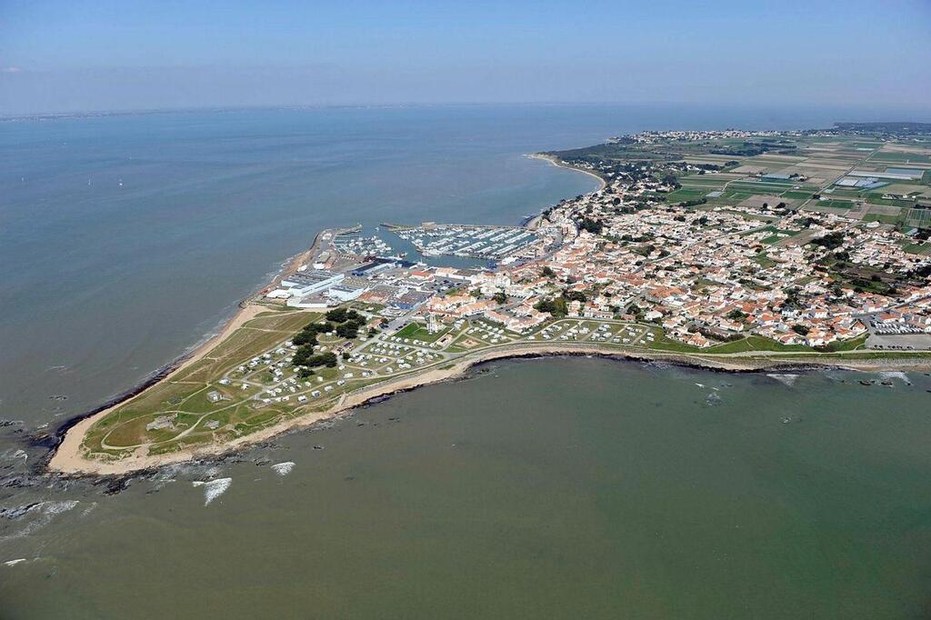 Un bateau coule près de Noirmoutier une femme de 52 ans meurt malgré