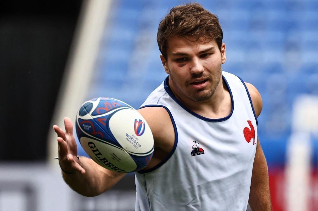 Xv De France Les Nouveaux Maillots Des Bleus D Voil S Sport Toulon