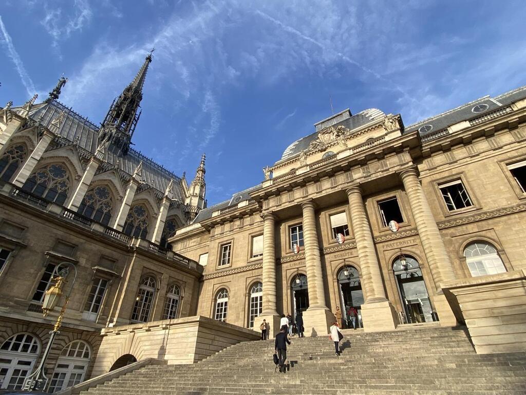 Le silence de courte durée du djihadiste Peter Cherif à son procès