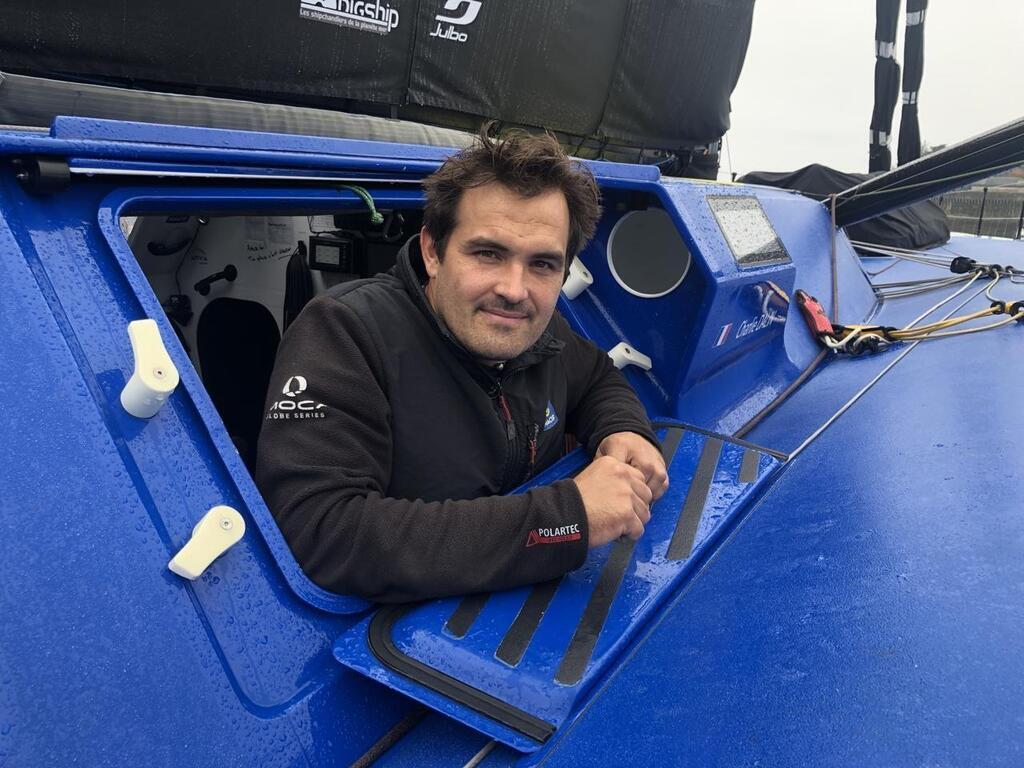 REPORTAGE Cest le stress avant le Vendée Globe léquipe de