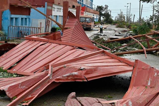 EN IMAGES Cuba évalue les dégâts après le passage de louragan Rafael