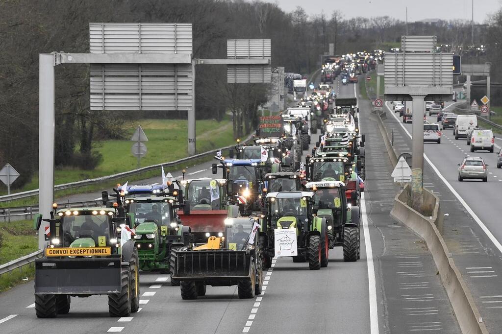 Des Agriculteurs En Col Re Menacent De Bloquer Paris D S Ce Dimanche